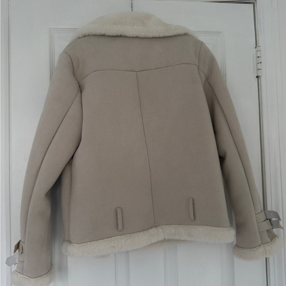 Beige Faux Shearling Aviator Jacket / Oversized Sherpa Lined Coat - Picture 6 of 6